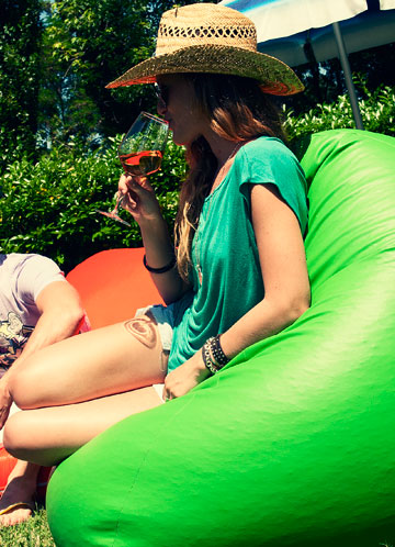 Sofa Soft Poirò Maxi - il classico pouf pera o bean bag impermeabile per uso outdoor