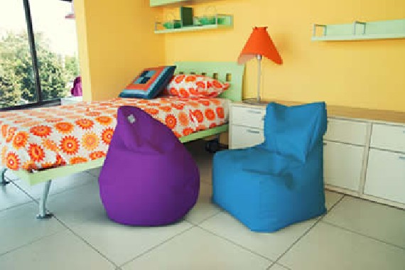 Poirò Mini: the small bean bag for kids by Sofa Soft